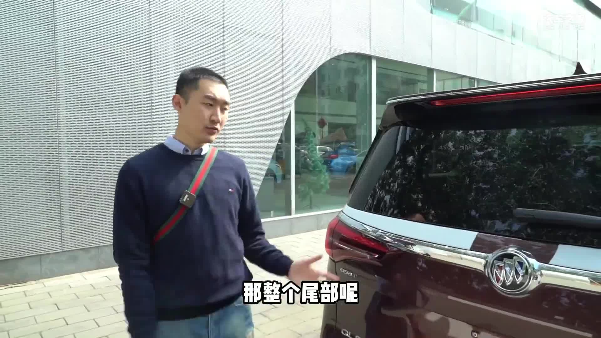 还等丰田赛那？2022款别克GL8 ES陆尊到店实拍：涨价4000元