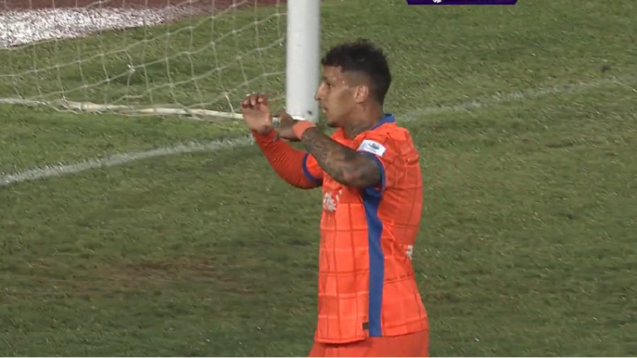 克雷桑梅开二度，泰山队5-0大胜青岛红狮，晋级足协杯下一轮