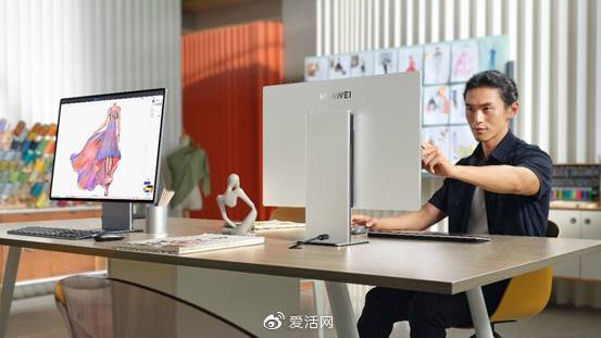 华为新品发布会,华为手表GT3、“口红耳机”、二合一笔记本亮相休闲区蓝鸢梦想 - Www.slyday.coM 华为新品发布会,华为手表GT3、“口红耳机”、二合一笔记本亮相休闲区蓝鸢梦想 - Www.slyday.coM