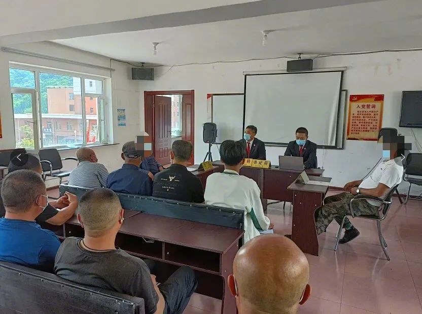 “我的快乐从这个季节开始”休闲区蓝鸢梦想 - Www.slyday.coM “我的快乐从这个季节开始”休闲区蓝鸢梦想 - Www.slyday.coM