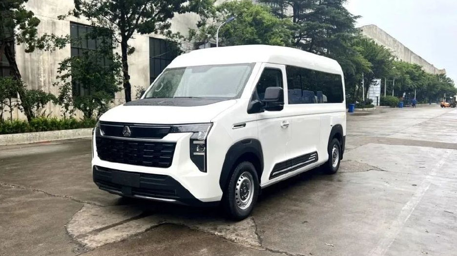 14.98 万抢自由！宏运旅途先锋官 V 宿营车，移动的家即刻启程