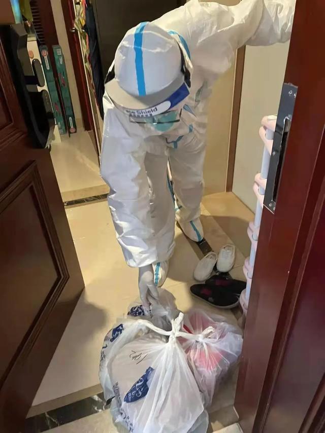 杭州健康码变黄该怎么办?权威回应来了!今天刷屏的天使照,当事人找到了!休闲区蓝鸢梦想 - Www.slyday.coM 杭州健康码变黄该怎么办?权威回应来了!今天刷屏的天使照,当事人找到了!休闲区蓝鸢梦想 - Www.slyday.coM