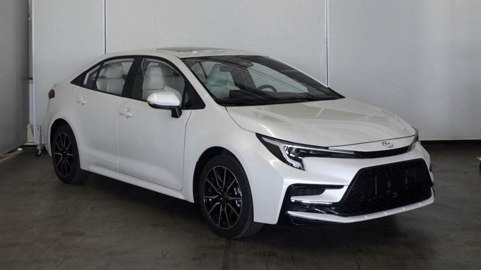 新款丰田雷凌正式申报，车身加长55mm，增加2.0L动力