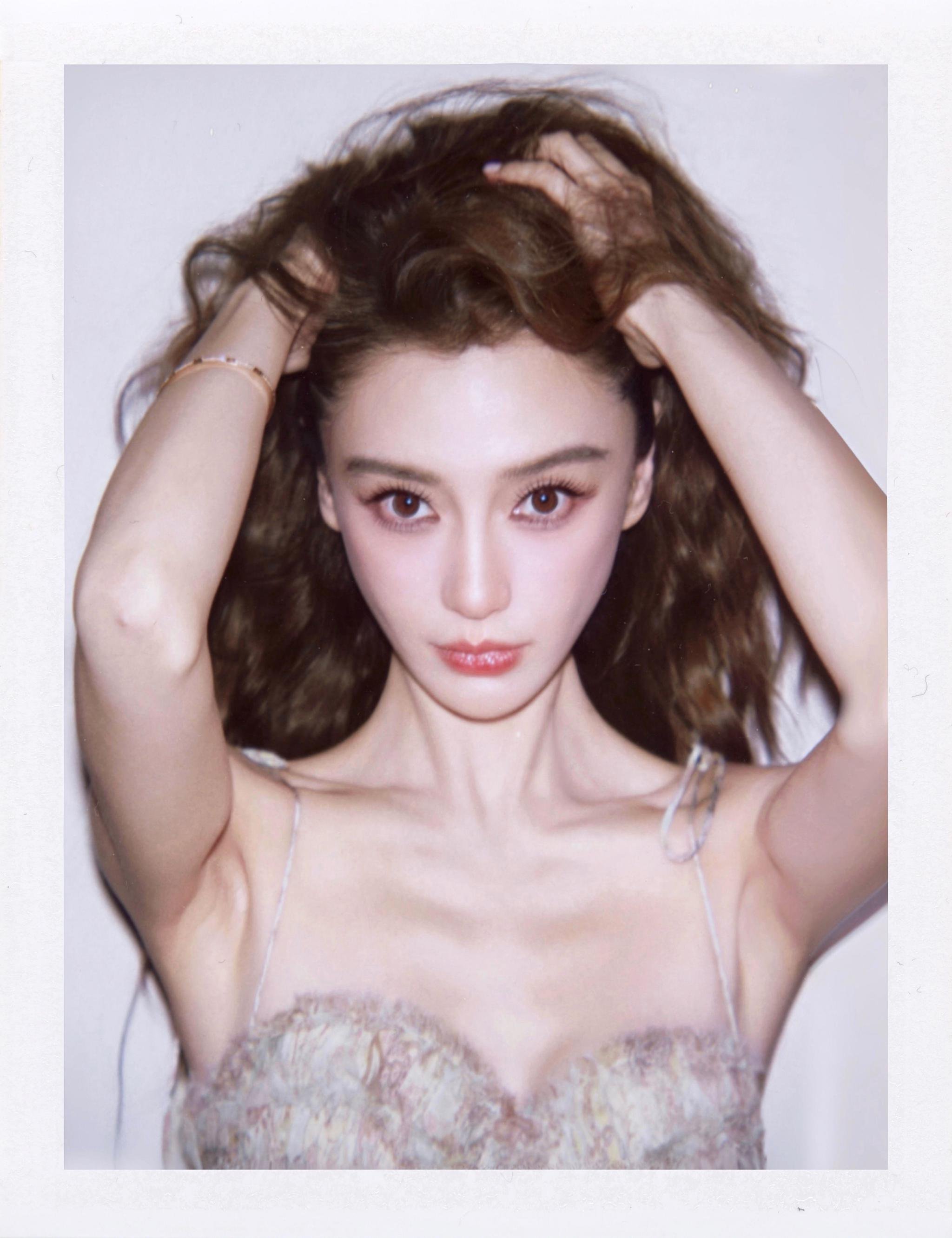 Angelababy - 最新Angelababy实时滚动快讯，聚合所有Angelababy相关热门新闻快讯_新浪娱乐