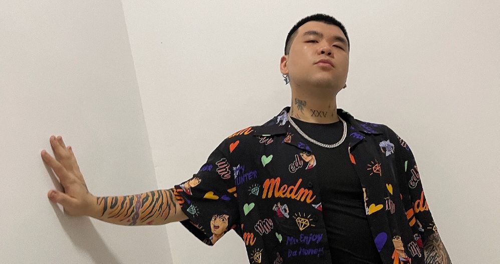 dzknow,dzknowknow鸡照 无缝恋爱还是审美不行说唱歌手dzknow怎么求个婚还被骂了