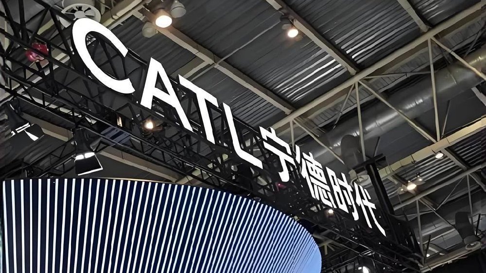 宁德时代专利维权拉汽车厂商“垫背”的玄机