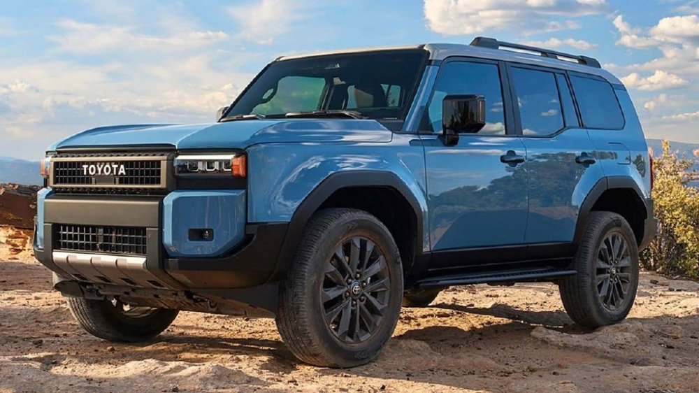 丰田普拉多：从“霸道”到“传奇”——穿越时光的硬派图腾