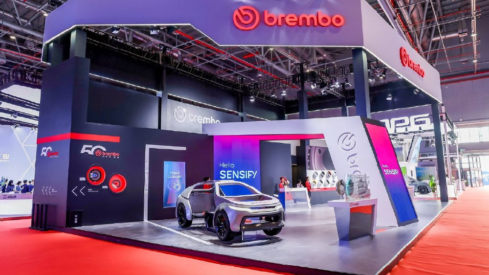 布雷博在2025上海车展上展示前沿创新成果