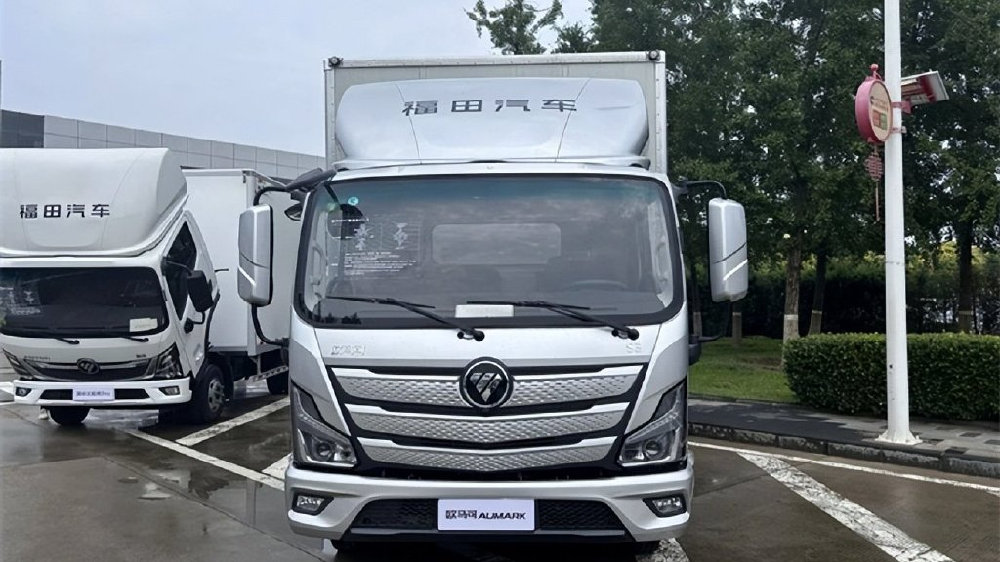 2025上半年轻卡：领跑卡车市场，新能源成“黑马”