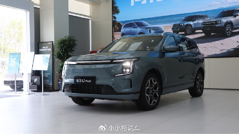 大空间+长续航，捷途山海L7 PLUS正式上市，11.99万起，家用真香