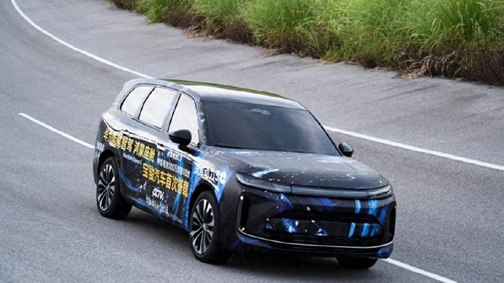 五菱全新大6座SUV，宝骏华境S预告图曝光，搭载华为乾崑智能系统