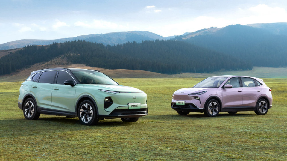 一汽奔腾悦意双子星“畅享版”正式上市，售价10.98万和8.88万