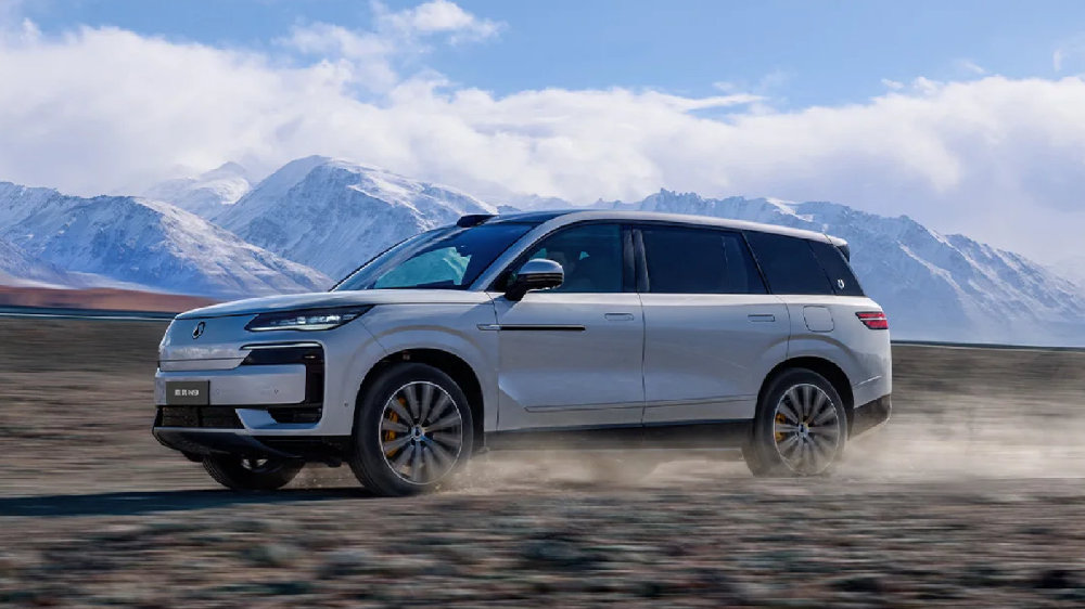 全系标配“易三方”技术，腾势N9诠释“安全即豪华”新标准