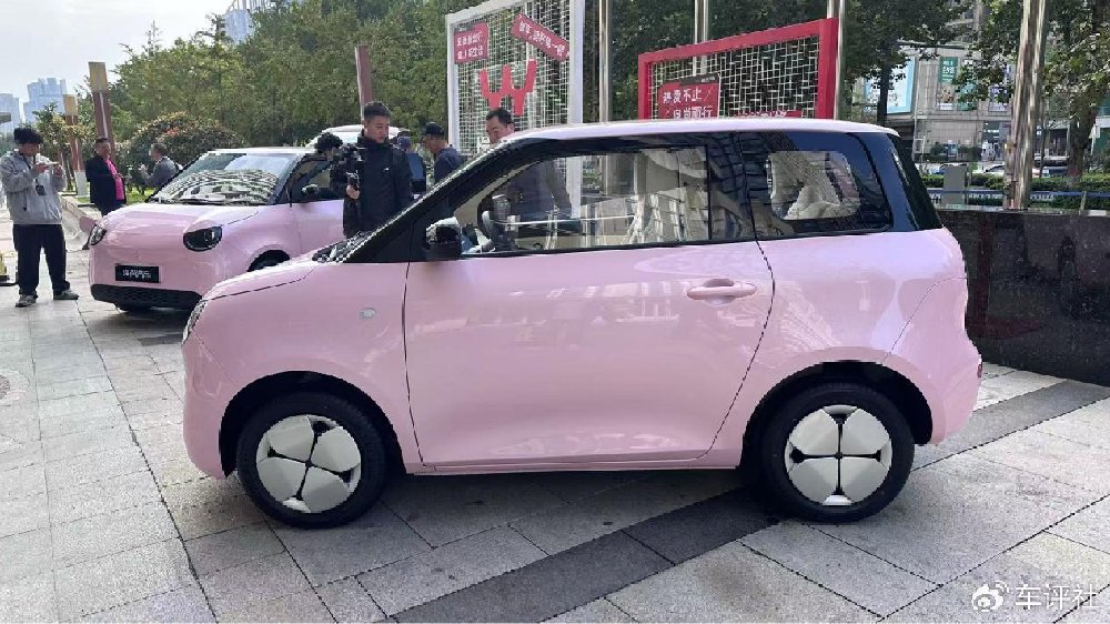 3.98万起，4座+220km续航，埃尚A100C还支持快充