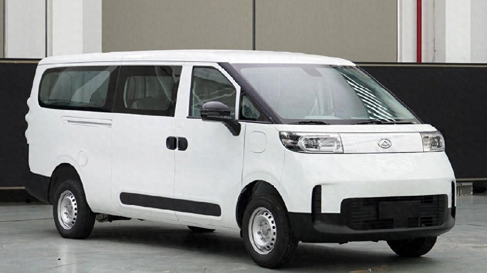 上汽大通大拿V1增程版申报，侧滑门，7-9座都有，春风摩托增程器