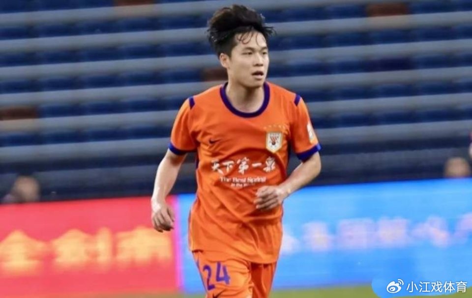 后悔了！山东泰山国脚中场为追梦加盟云南玉昆，如今4场只踢1分钟