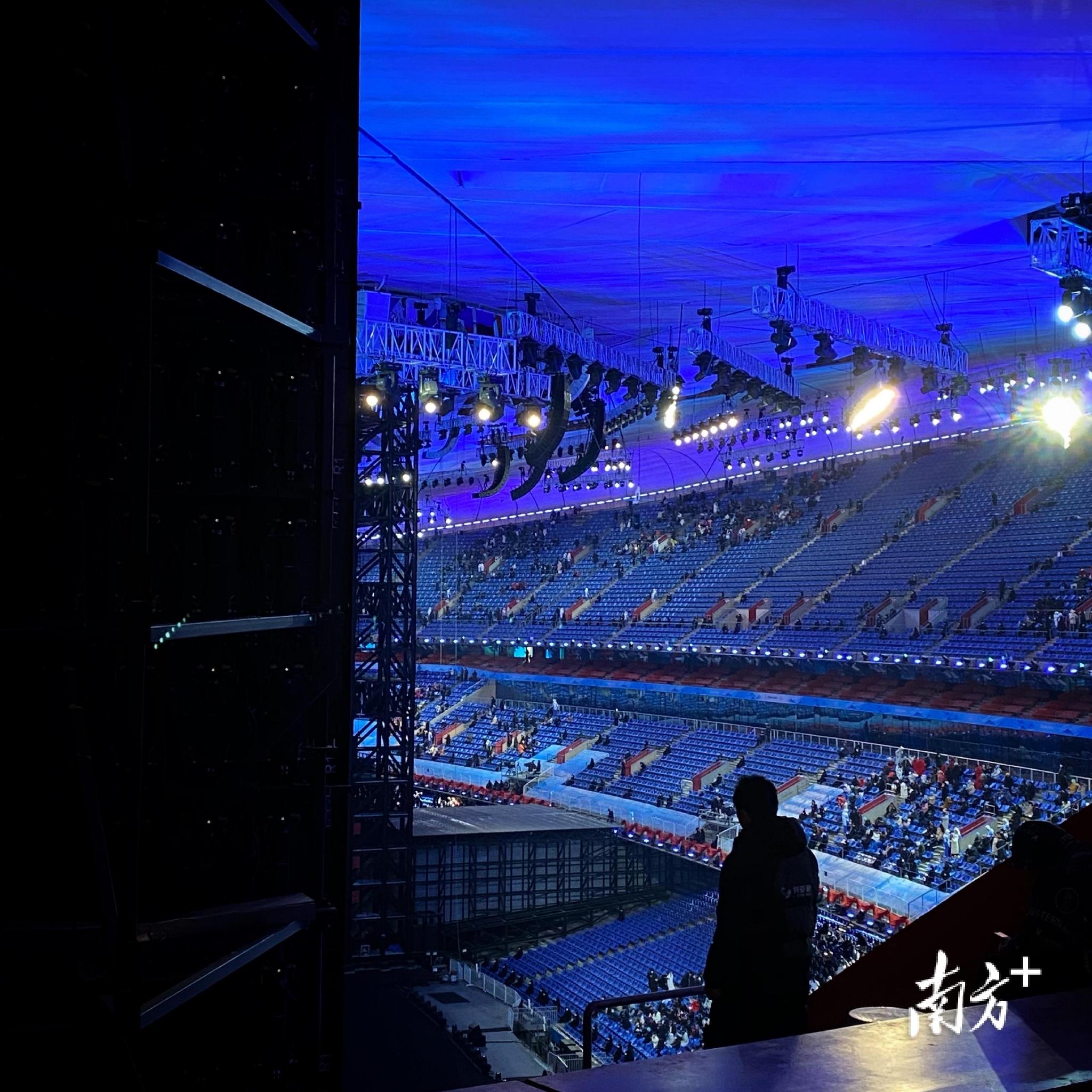 图集|从观众视角带你看冬奥开幕式前的“鸟巢”休闲区蓝鸢梦想 - Www.slyday.coM 图集|从观众视角带你看冬奥开幕式前的“鸟巢”休闲区蓝鸢梦想 - Www.slyday.coM