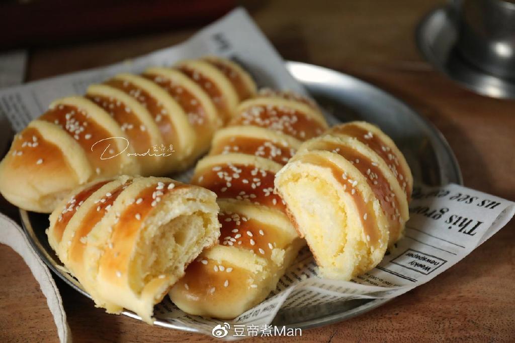 开云体育 开云官网因为这个鸡尾包我在小区火了我妈让我出去摆摊卖面包