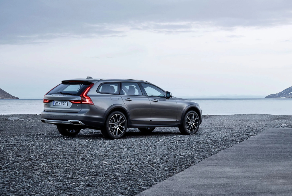 家用与旅游两相宜,这些旅行车比MPV还能装