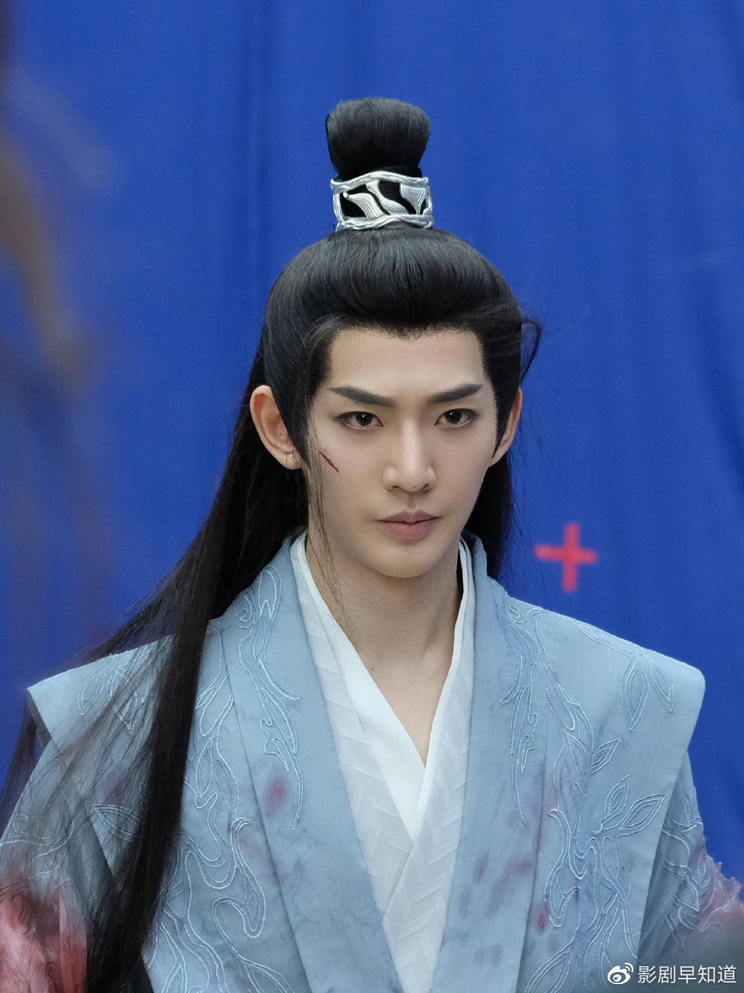 《长月烬明》热播中，男二邓为表现平平，网友提议将他踢出待爆组休闲区蓝鸢梦想 - Www.slyday.coM