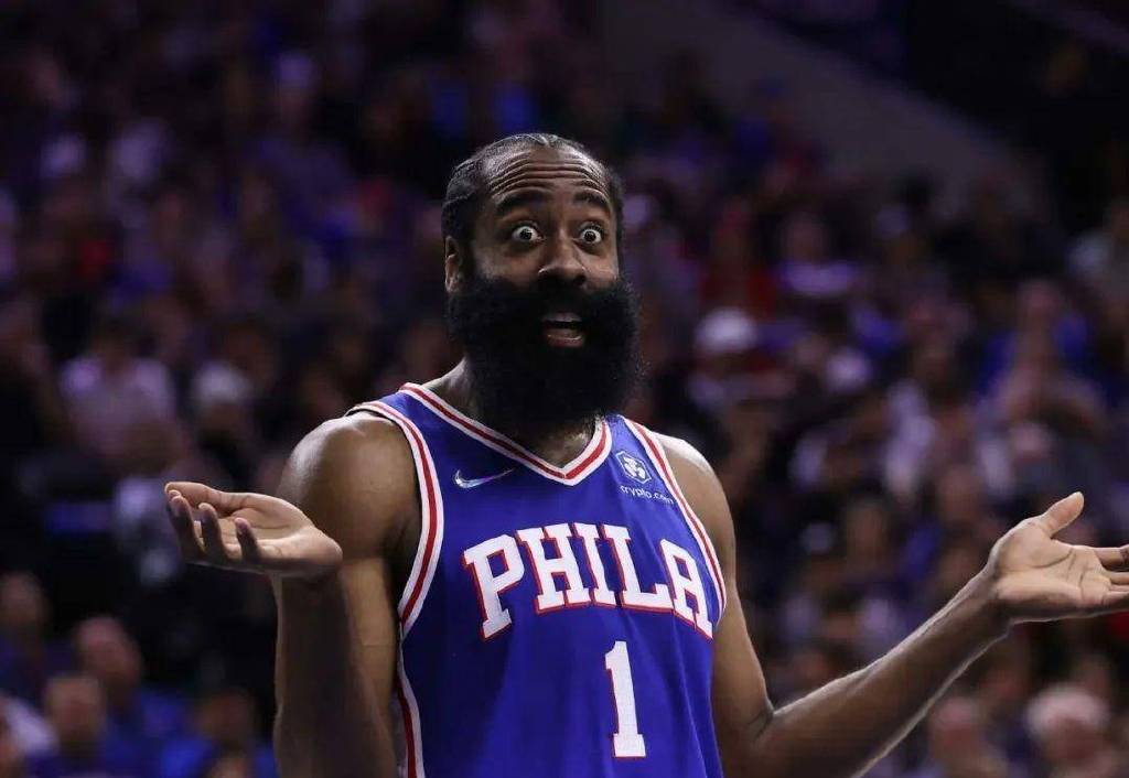 哈登面对旧主表现抢眼