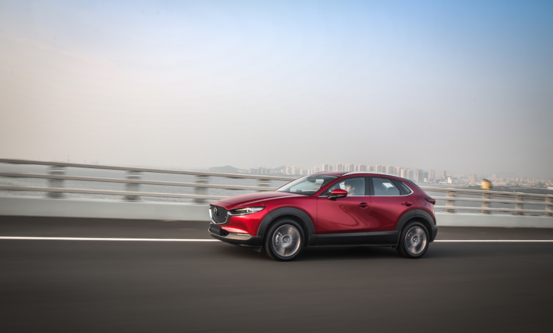 试驾马自达CX-30:“马粉”新宠,这是一台会上瘾的车!