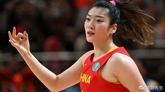 女篮被李梦牵连！微博之夜全队无奈缺席，两家品牌的活动也取消了休闲区蓝鸢梦想 - Www.slyday.coM