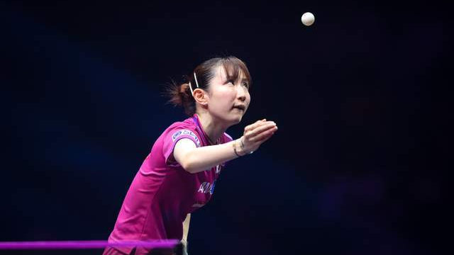早田希娜在日乒新旧一姐对决中获胜，改变战局的是张本一分失误