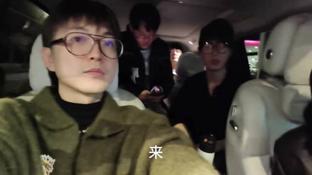 李飞新歌《我叫李飞》发布，黑脸导师群现场反应激烈