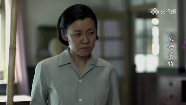 老丁否认花心称挂安杰画像仅为欣赏艺术