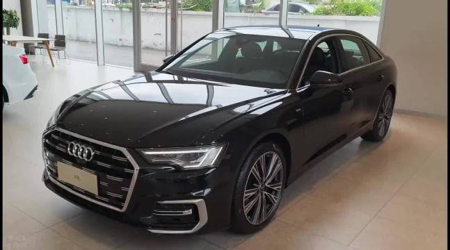 奥迪A6L 45TFSI quattro臻选动感型四驱沉浸式体验