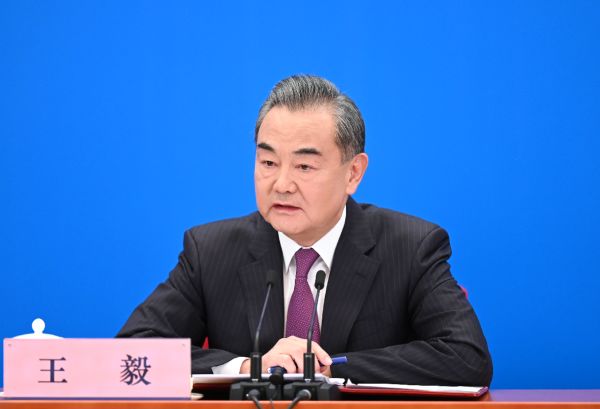 王毅一周内两次同布林肯通话 说明了什么?休闲区蓝鸢梦想 - Www.slyday.coM 王毅一周内两次同布林肯通话 说明了什么?休闲区蓝鸢梦想 - Www.slyday.coM