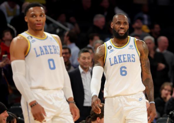 当欧文詹姆斯的球技遇上关键时刻大心脏表现的完美融合