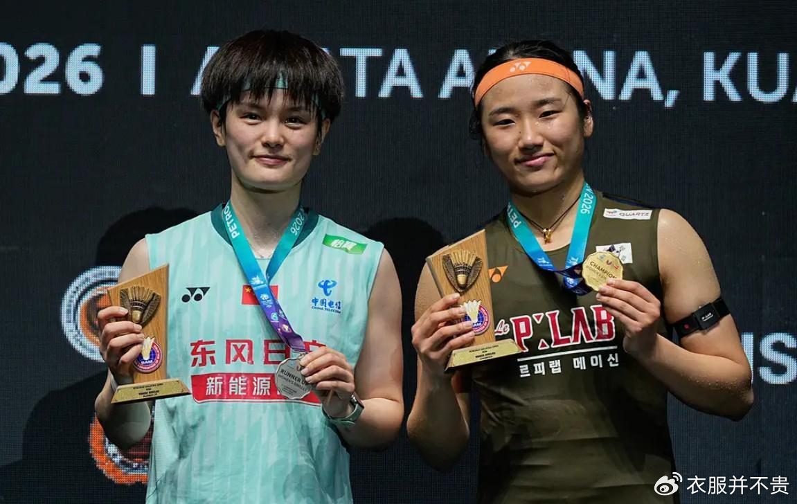 大马公开赛：国羽2金收官！石宇奇退赛，王祉怡不敌安洗莹吞9连败