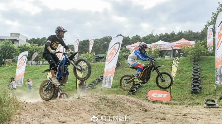 电动越野车虬龙轻蜂S发布，售价11888元