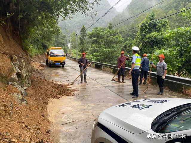 超强台风“灿都”逼近!温州公安严阵以待休闲区蓝鸢梦想 - Www.slyday.coM 超强台风“灿都”逼近!温州公安严阵以待休闲区蓝鸢梦想 - Www.slyday.coM