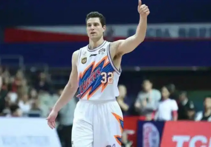 重返中国，弗雷戴特重回CBA？寂寞大神官宣，做出选择，曾单场75分