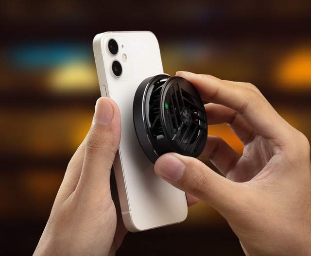 专为苹果iPhone 13粉色打造!黑鲨即将推出粉色的磁吸散热背夹休闲区蓝鸢梦想 - Www.slyday.coM 专为苹果iPhone 13粉色打造!黑鲨即将推出粉色的磁吸散热背夹休闲区蓝鸢梦想 - Www.slyday.coM