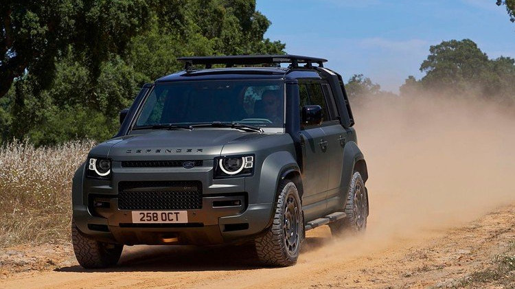 4.4＞5.0？换装宝马V8引擎的路虎卫士有多强？