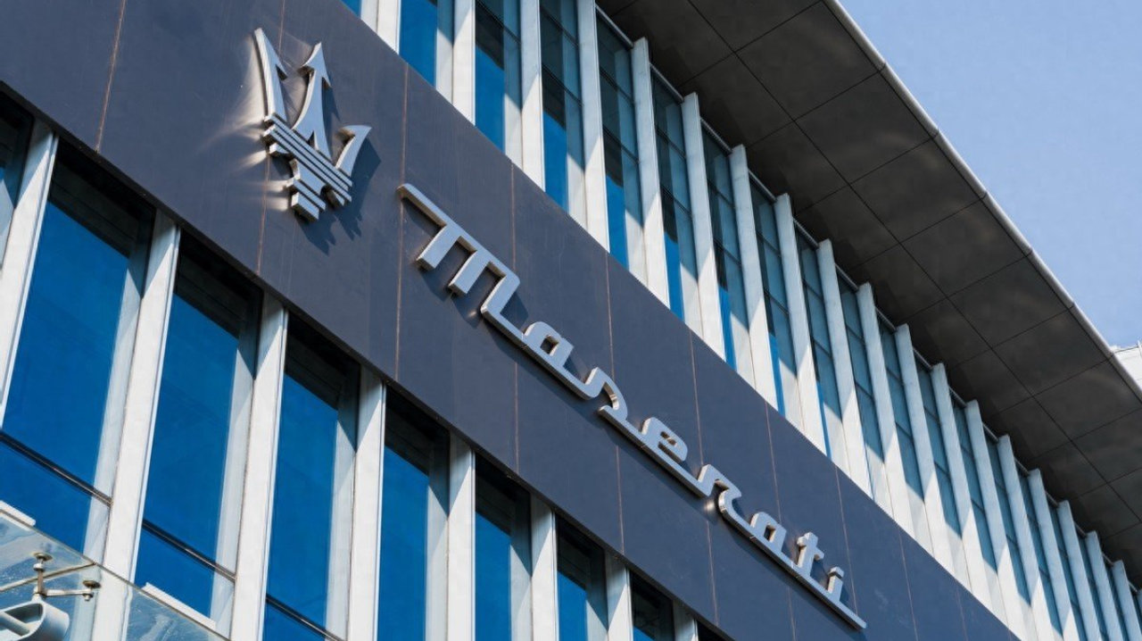 上海新添意式奢境｜玛莎拉蒂全新展厅开业