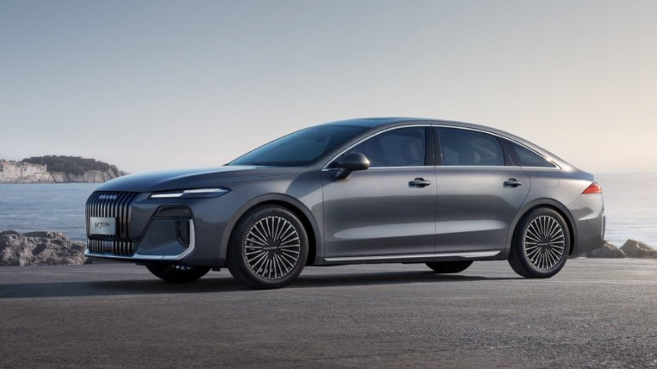 车机“讲人话”，豆包AI上荣威M7 DMH秒变“哄娃神器”？