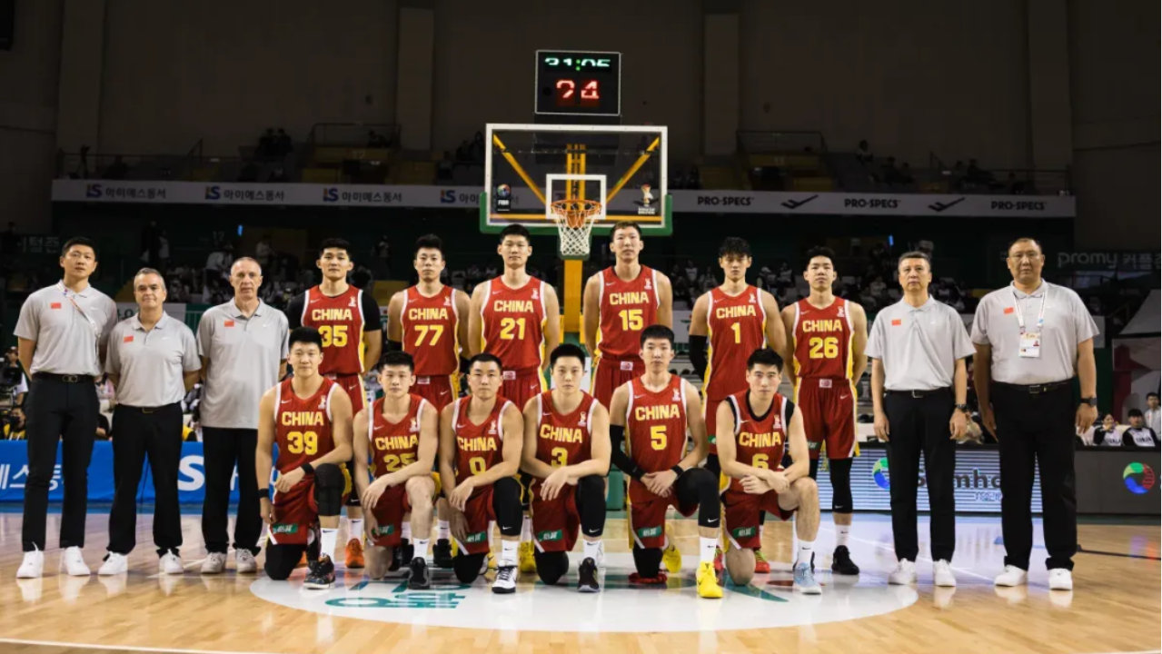 郭士强：连输韩国两场让我们进入世界杯决赛圈变得比较困难