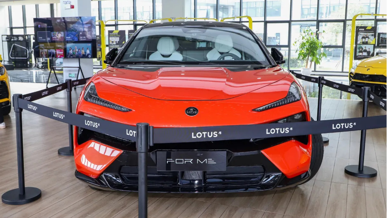 3.3秒可破百！莲花For Me亮相，952匹马力+超5.1米车身