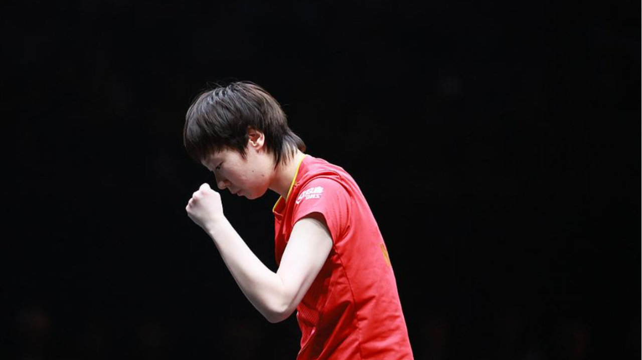 王曼昱越来越像“护台之神”张怡宁，邓亚萍犀利指出她比蒯曼强在哪