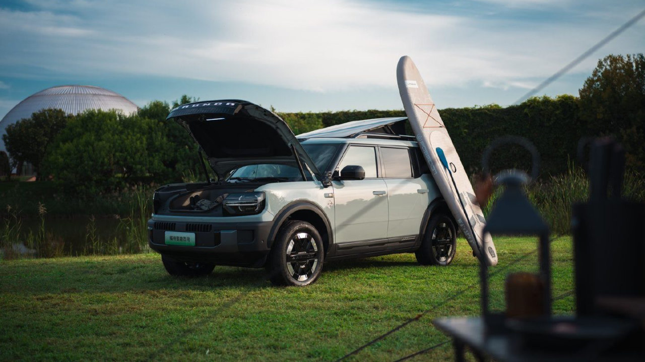 硬派方盒子双雄！智趣烈马“单挑”方程豹豹5，谁才是全能玩家？