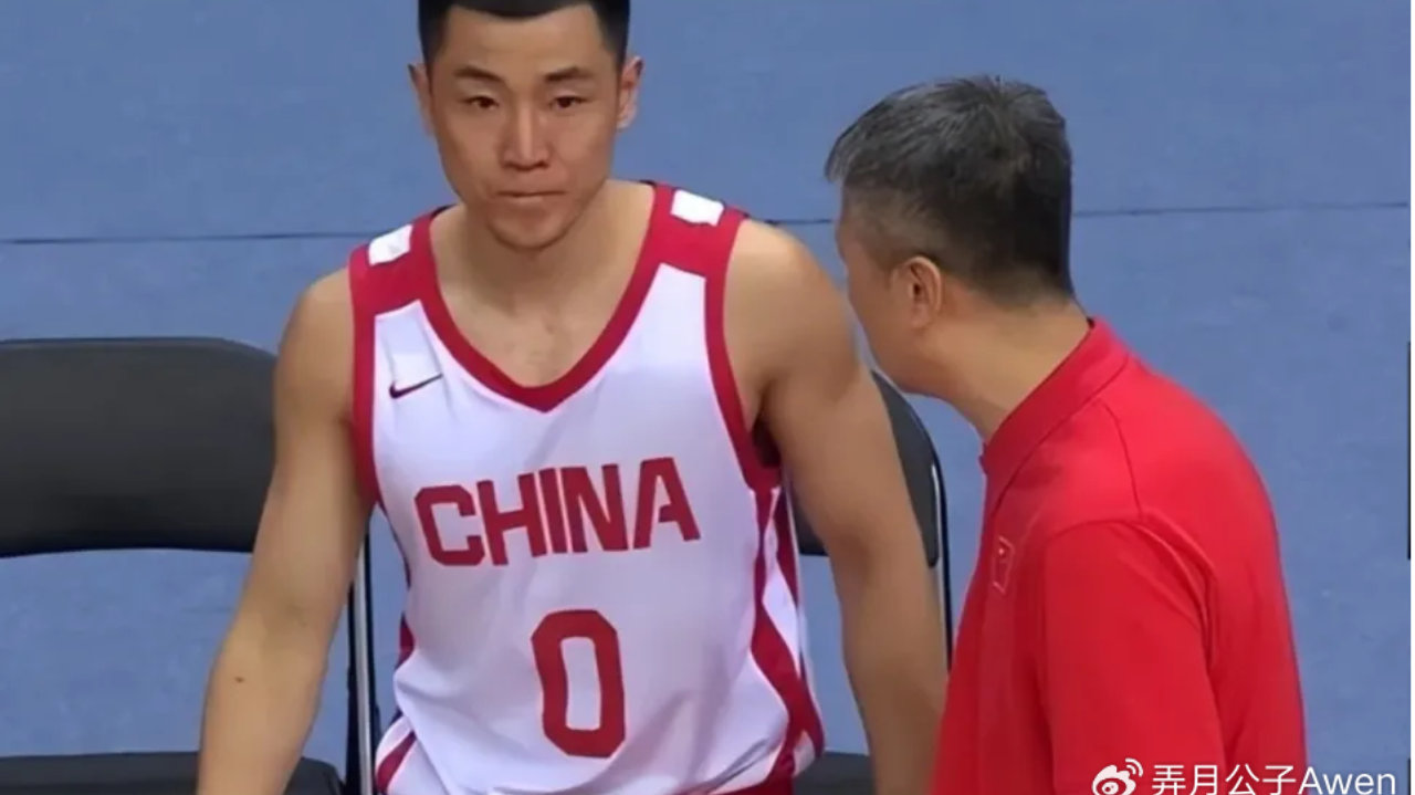 男篮将迎至暗时刻？郭士强没培养出年轻人，还面临无缘世界杯风险