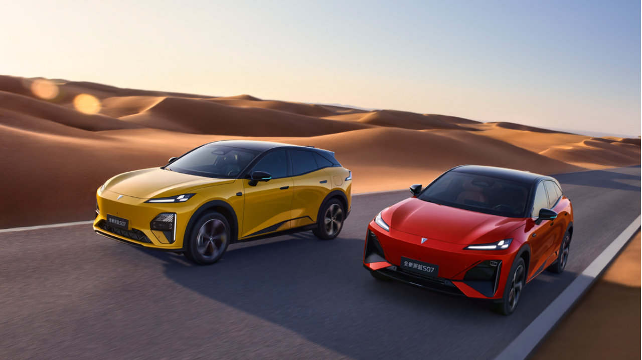 销量下滑投诉激增，深蓝S07遭遇市场双重考验