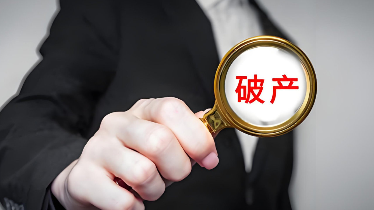 汽车行业的爽文，背后是行业是看不到的价值超5000亿的苦水