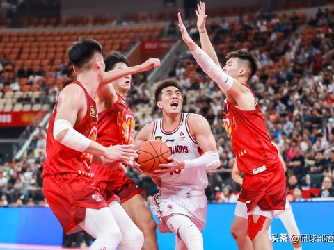 CBA最新消息：广东队新教练名单曝光 徐昕遭遇打击 山东引援亏大了