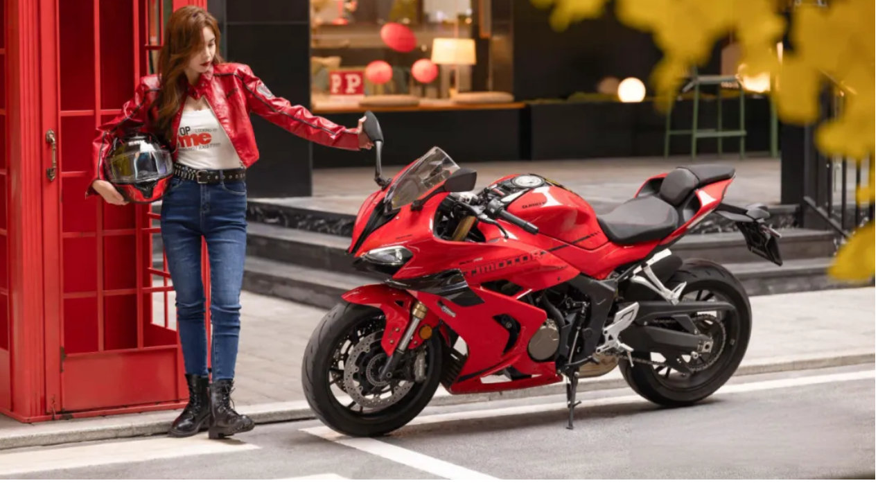 直降4000！赛600RS限时售价34999元，最便宜的百匹马力四缸仿赛